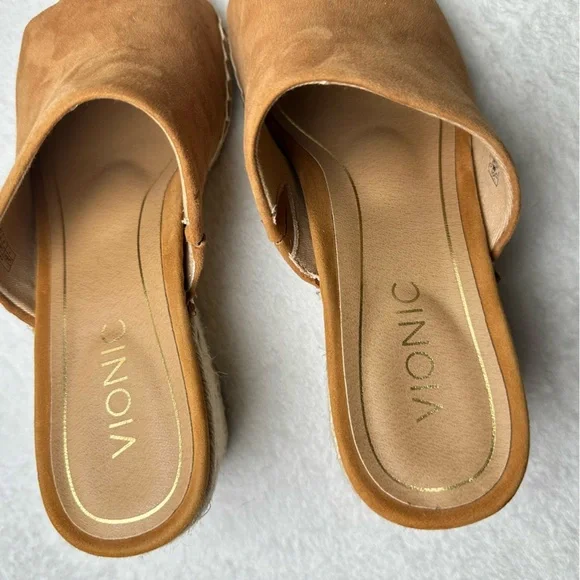 NWOB Vionic Tulum Kadyn - Women's Wedge Slip-on Sandal
Caramel - Size 7 - Picture 13 of 14